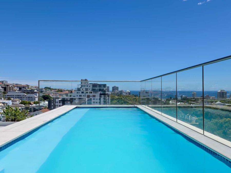 2 Bedroom Property for Sale in Green Point Western Cape
